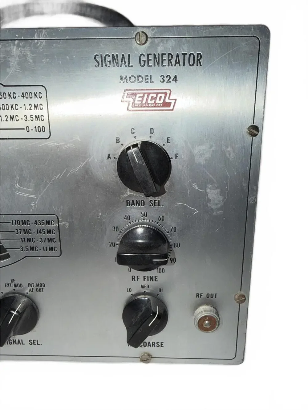 Seicol Model 324 Signal Generator Powers On Untested